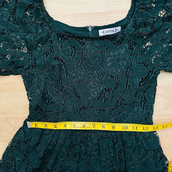 Nanette Lepore Forest Green Lace A-Line. EUC. Size 2. - Picture 4 of 10